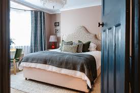 10 M THIRD  FLOOR FOR SALE
