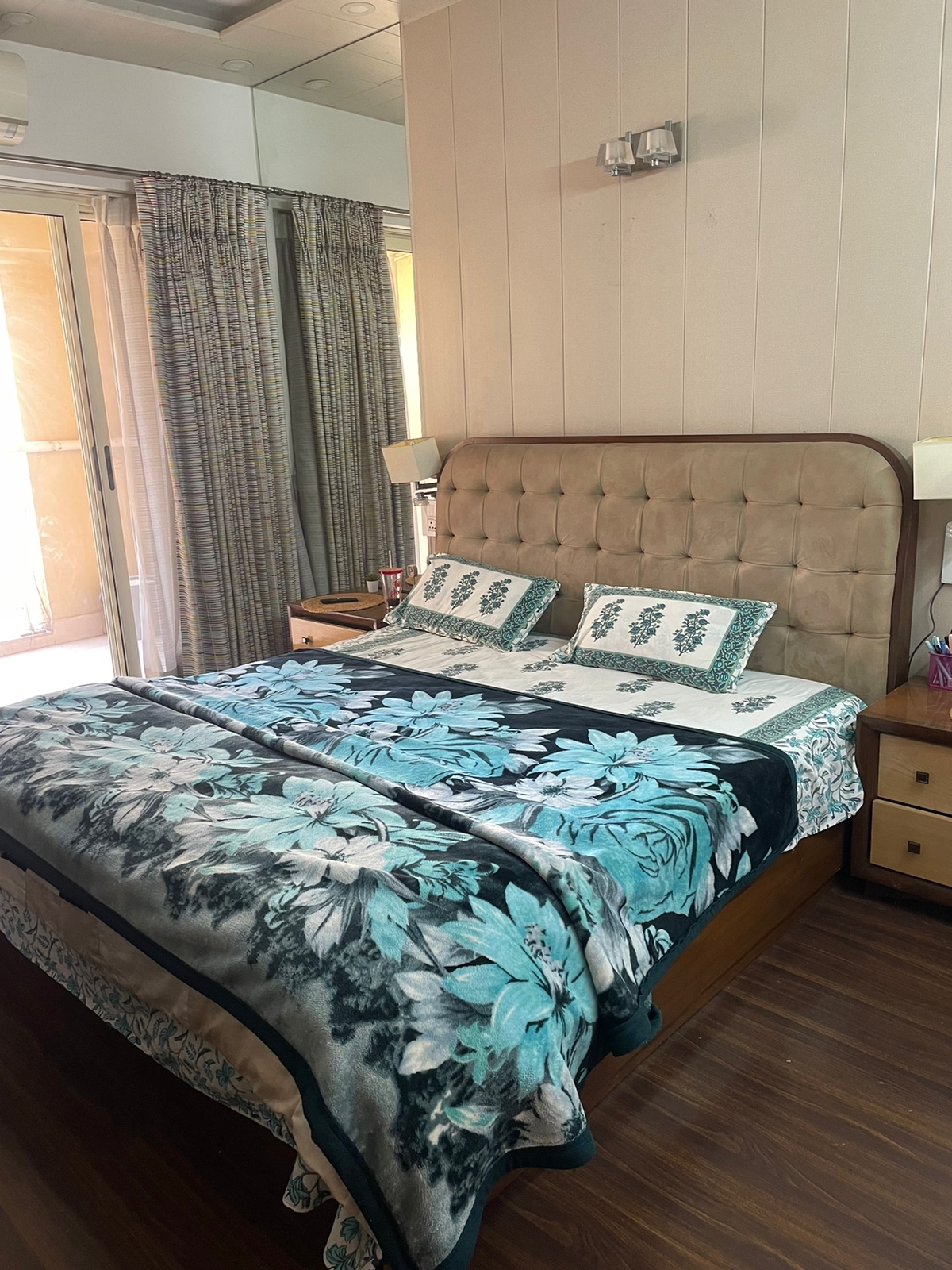6 MARLA TRIPLE STORY HOUSE FOR SALE