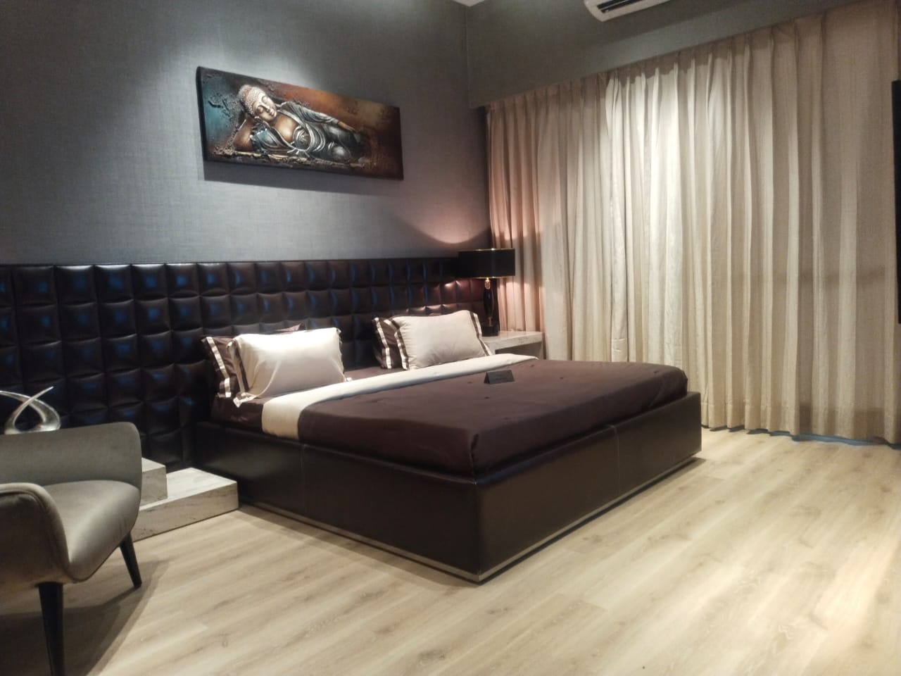 ABOVE 1 KANAL CORNER AND B-ROAD HOUSE FOR SALE