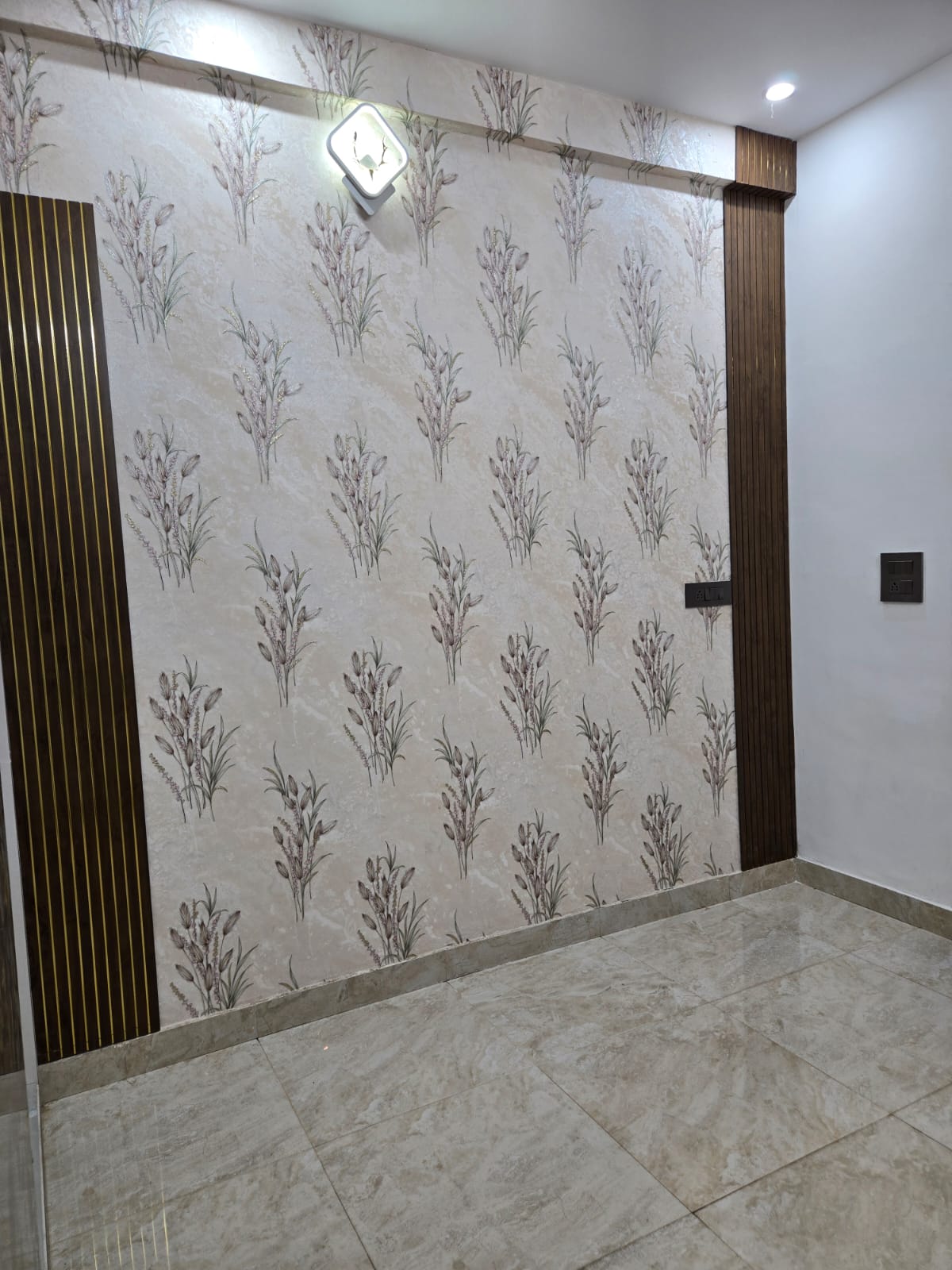 10  MARLA  DUPLEX  HOUSE  WITH  BASEMENT  FOR  SALE  IN  SECTOR  26  PANCHKULA